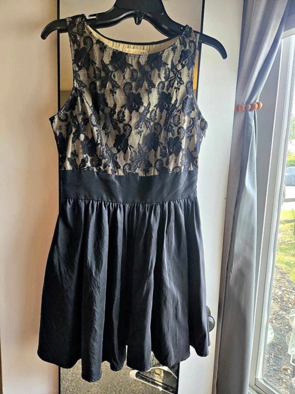 Floral Lace Mini Dress Black Size Medium Like New